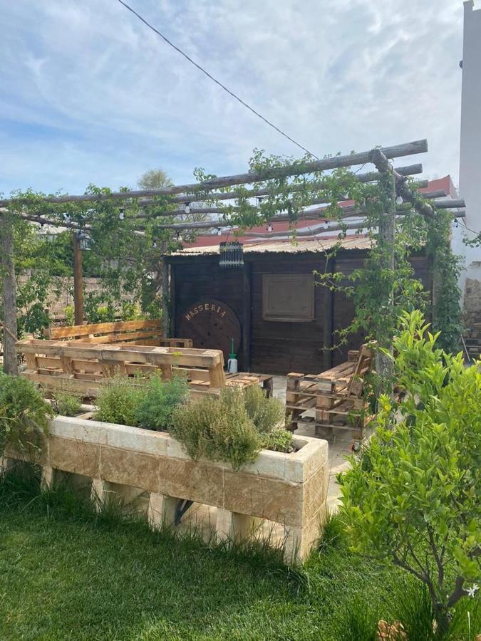 Masseria Li Vecchi Squinzano Exterior foto